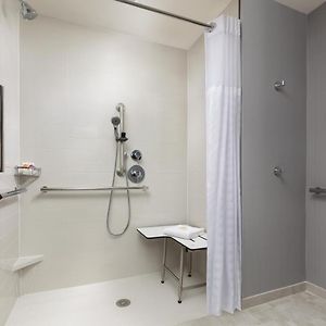 King Room Sofa Bed Roll Shower Disability Access